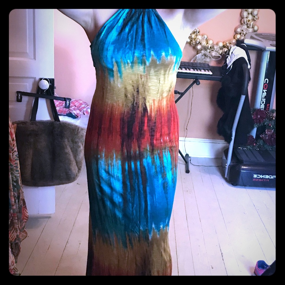 NWT. Tommy bahama gorgeous maxi dress XS